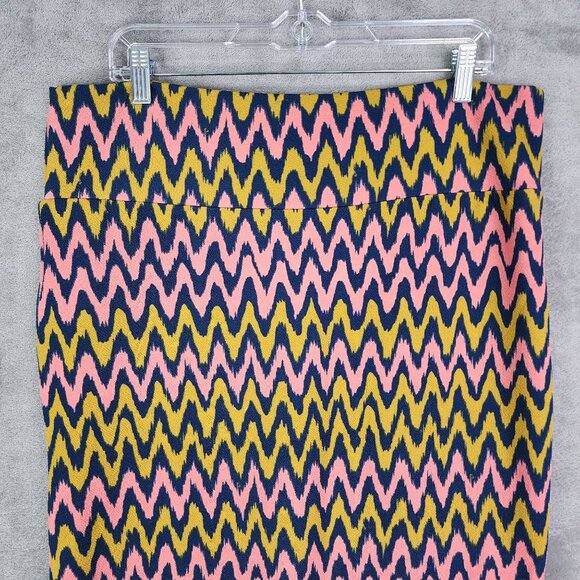 Womens LuLaRoe Pencil Skirt Chevron Pattern Multicolor Size 2XL - Picture 4 of 11